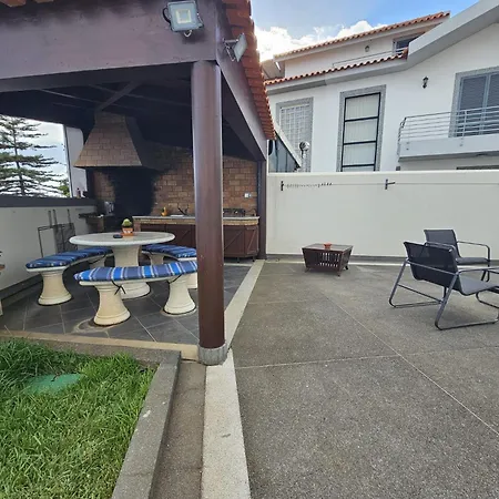 Dos Saltos - Sea View, Parking, Ac & Barbecue Funchal (Madeira)